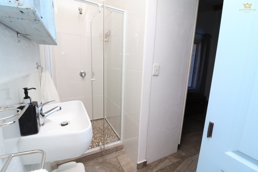 2 Bedroom Property for Sale in Pearly Beach Western Cape